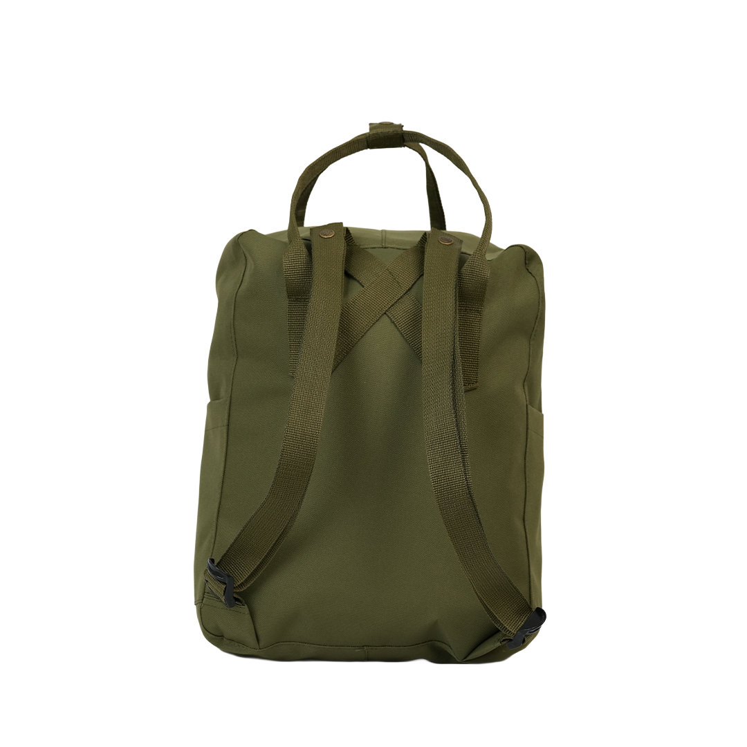 backpack 18